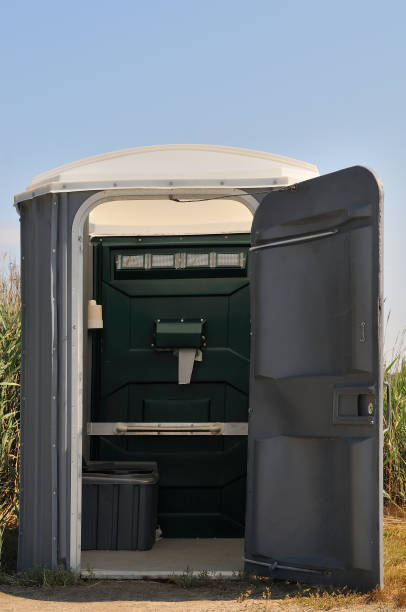 Affordable portable toilet rental in Jasonville, IN